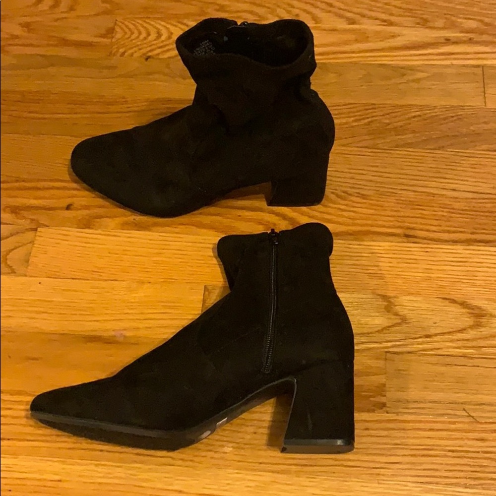 Unisa Black Booties